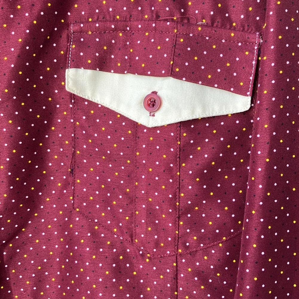 Customized Men’s Desire Collection Fitted Button-up - Picture 3 of 4